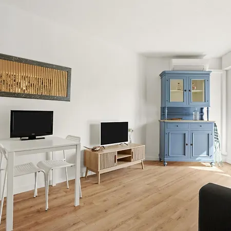 Beau Studio Avec Terrasse St Maxime * 생트막시메