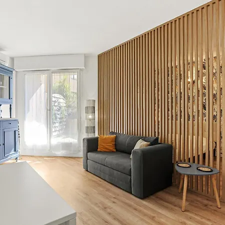 Beau Studio Avec Terrasse St Maxime Appartement Sainte-Maxime